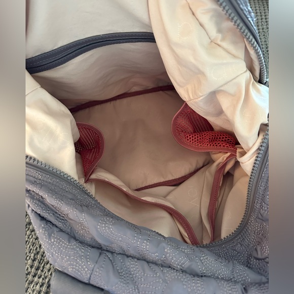 Adidas x Stella McCartney Quilted Gym Bag - Picture 3 of 5